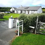 The Three Arches 3* Louisburgh