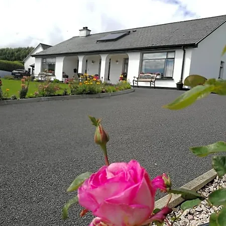 Bed & Breakfast The Three Arches Louisburgh