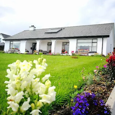 Bed & Breakfast The Three Arches Louisburgh