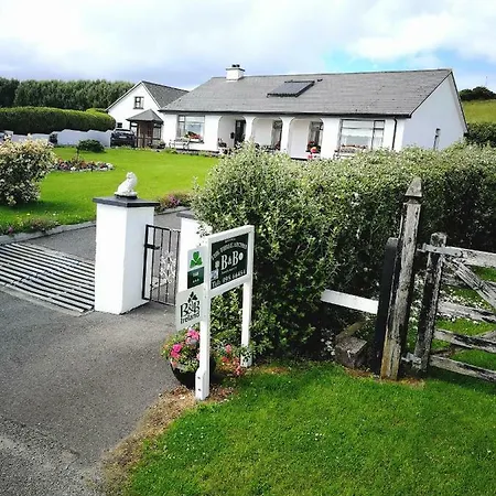 The Three Arches 3* Louisburgh