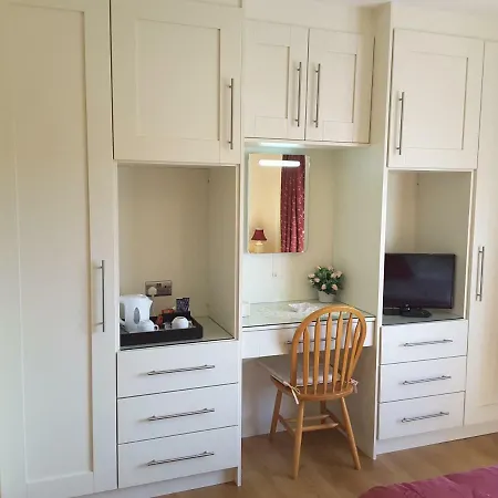 The Three Arches 3* 路易斯堡