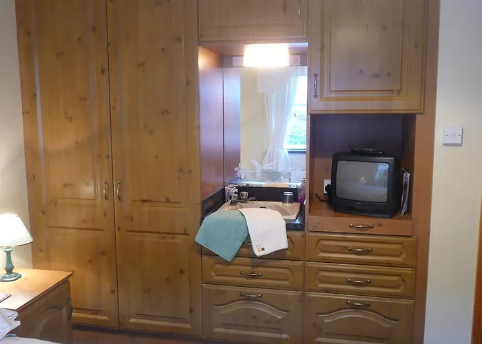 The Three Arches Couette-café Louisburgh