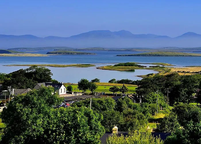The Three Arches Couette-café Louisburgh